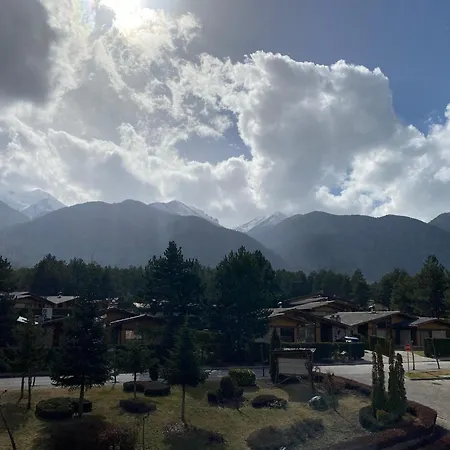 Pirin Golf Private * Razlog